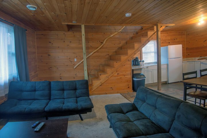Room 16 of 32