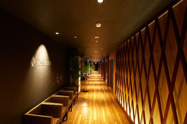 Ballroom/Hall 139 of 160