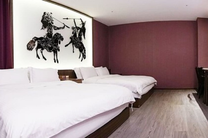 Room 25 of 89