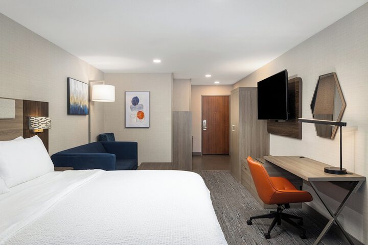 Room 30 of 56