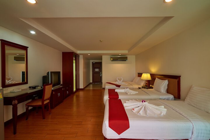 Room 19 of 65