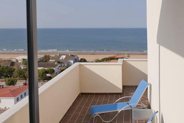Terrace/Patio 19 of 48