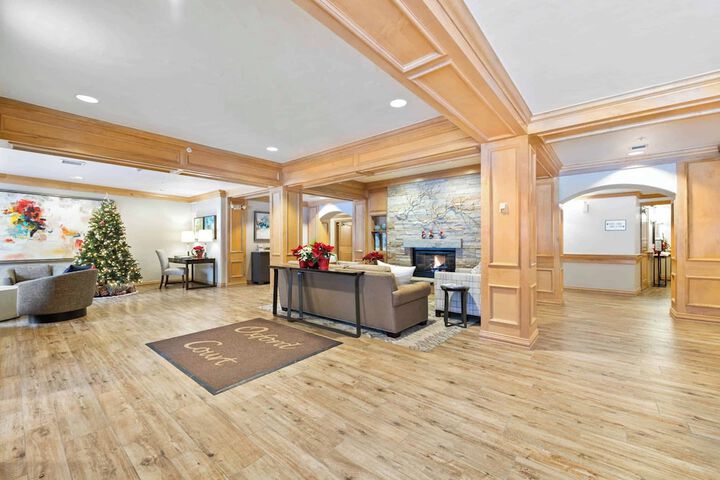 Hotel Interior 4 of 96
