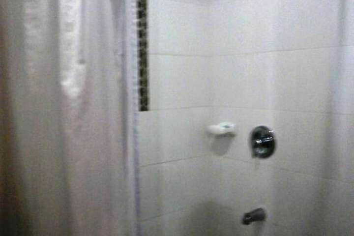 Room 33 of 57