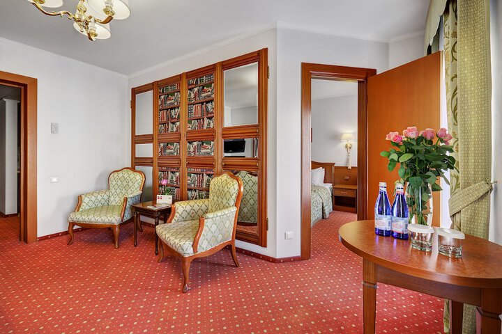 Room 22 of 56