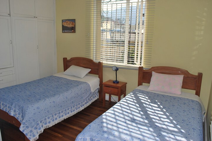 Room 12 of 71
