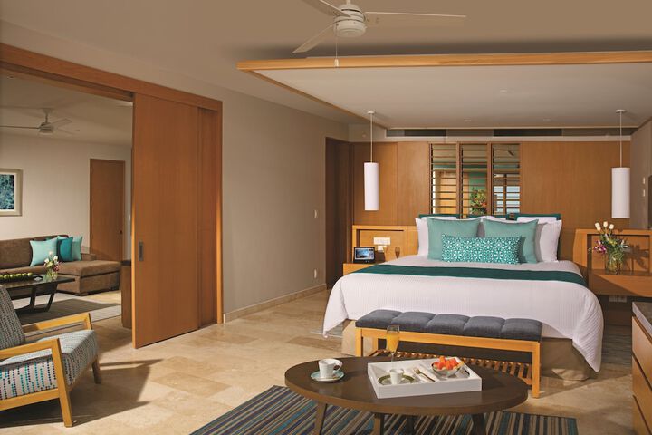 Room 6 of 85