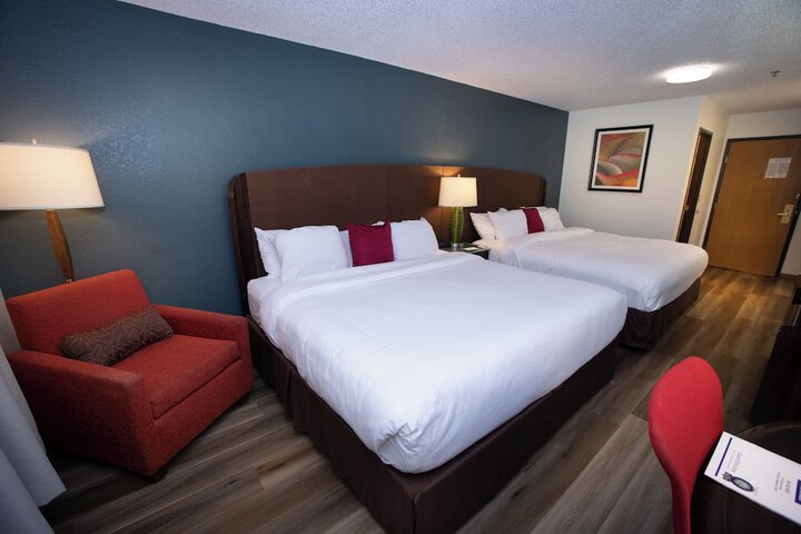 Room 14 of 32