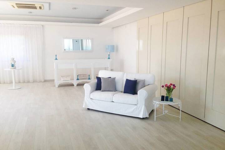 Room 12 of 67