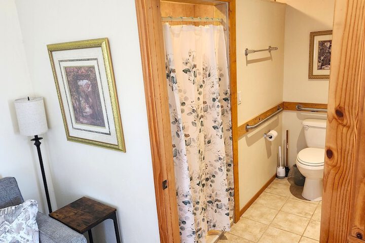 Room 144 of 288