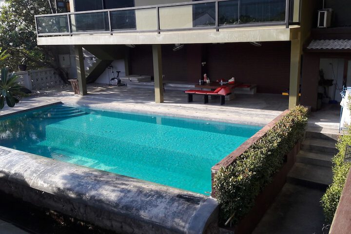 Pool 38 of 62