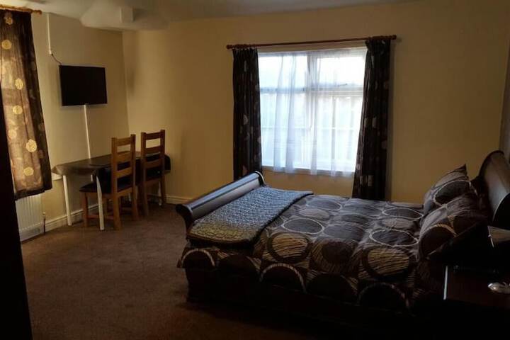 Room 17 of 26