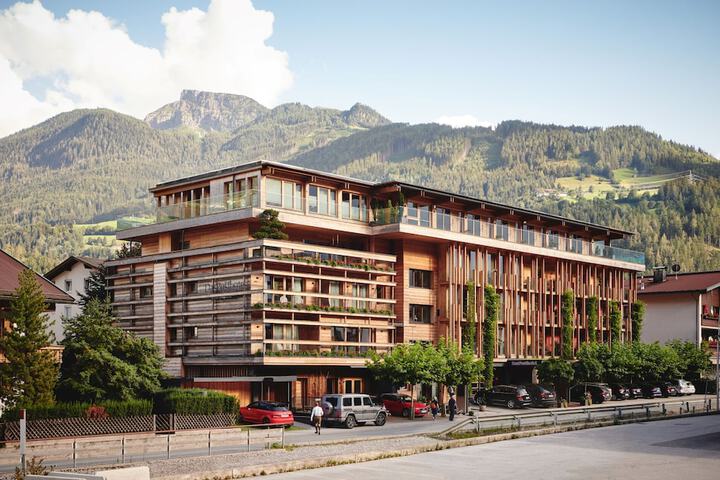 Hotel 128 of 129