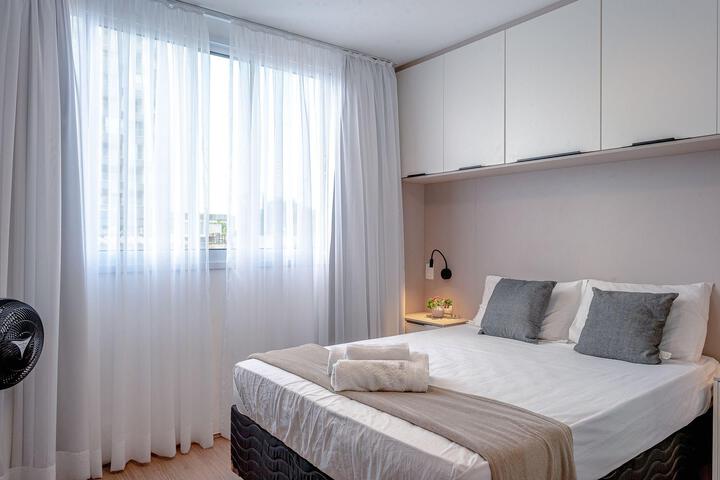 Room 10 of 39