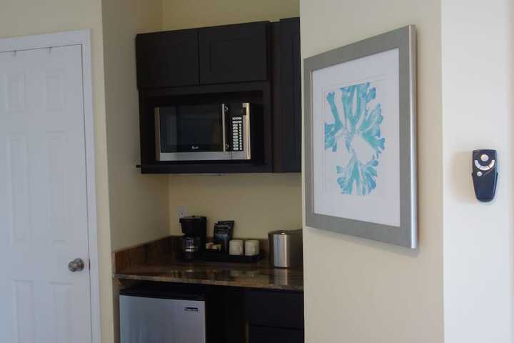 Private kitchenette