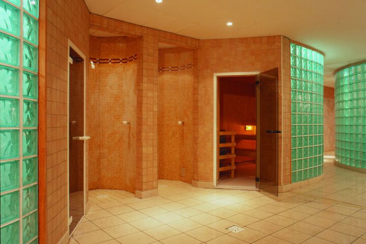 Steam room