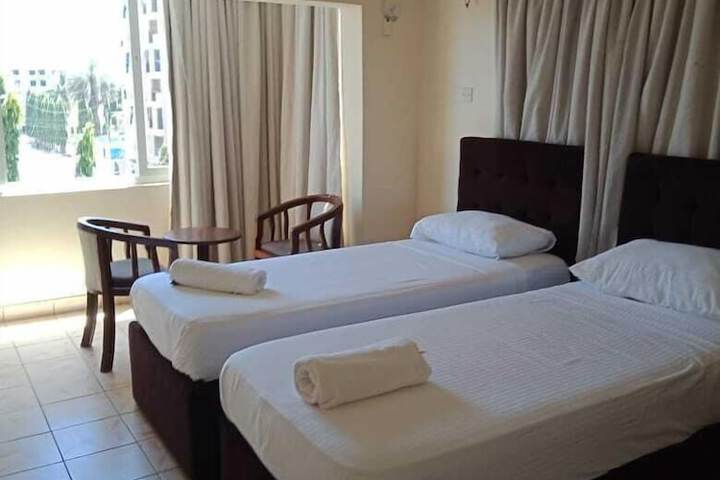 Room 16 of 29