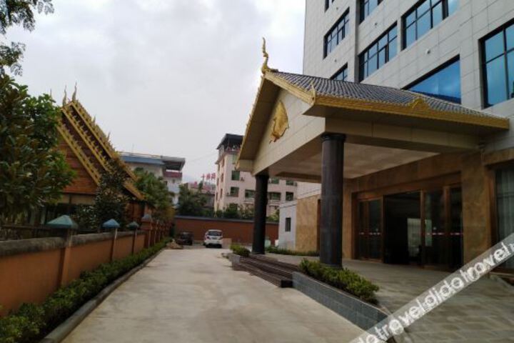 Hotel 4 of 23