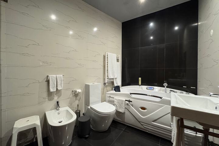 Clean Restrooms