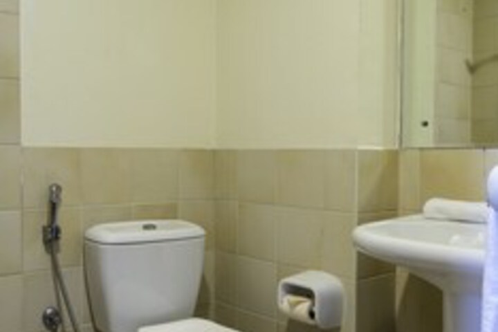 Room 4 of 23