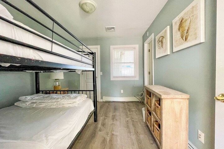 Room 87 of 179