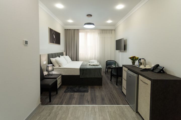 Room 28 of 131