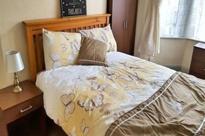 Room 15 of 24