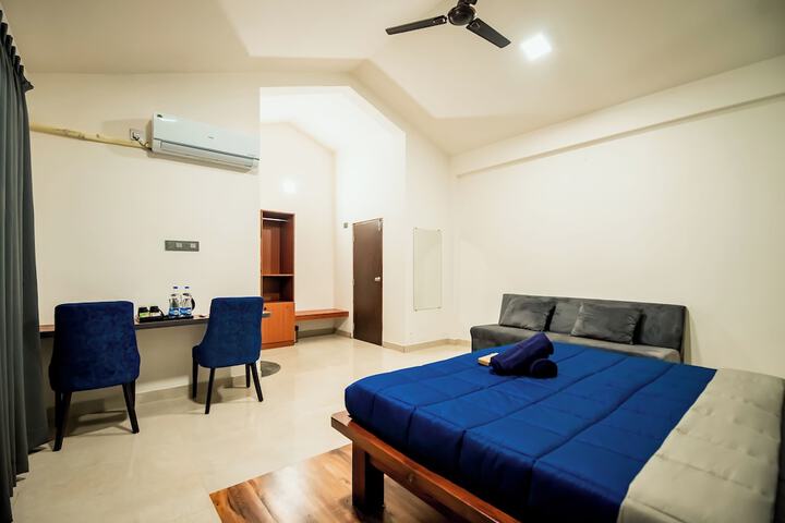 Room 16 of 20