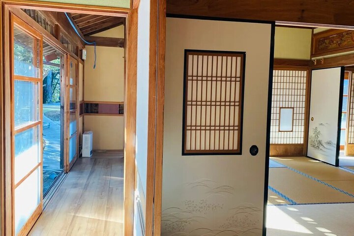 Room 37 of 110
