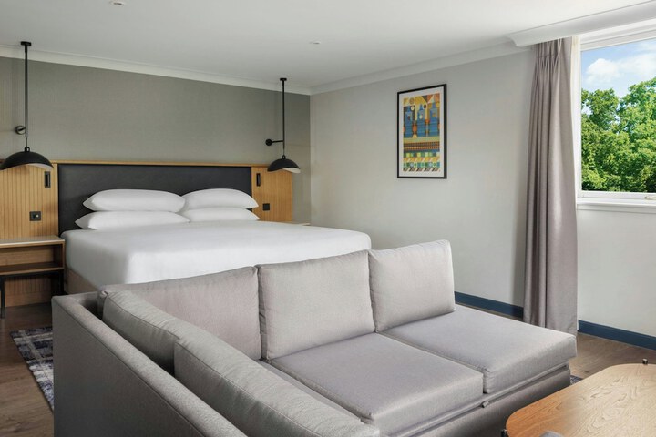 Room 39 of 118