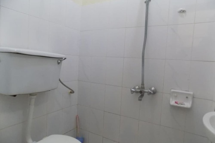 Room 20 of 32