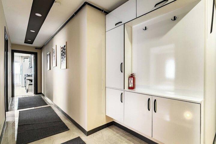 Room 14 of 293