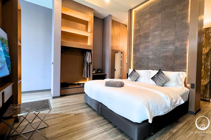 Room 60 of 255