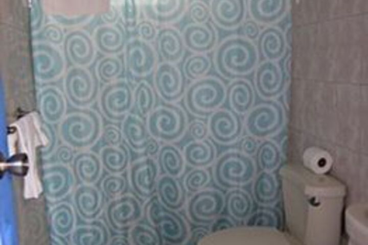 Room 5 of 72