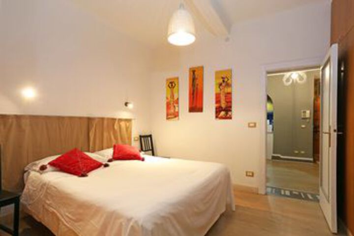Room 11 of 22