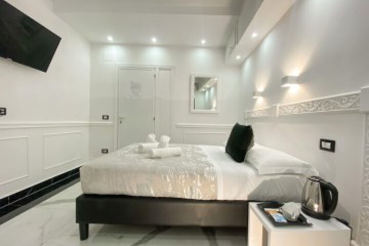 Room 42 of 82