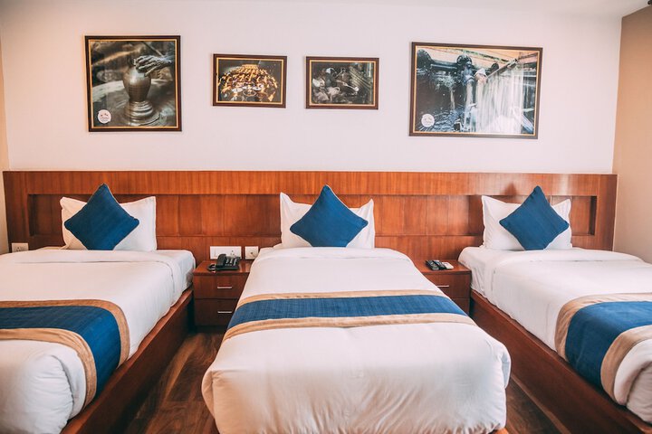 Room 7 of 42
