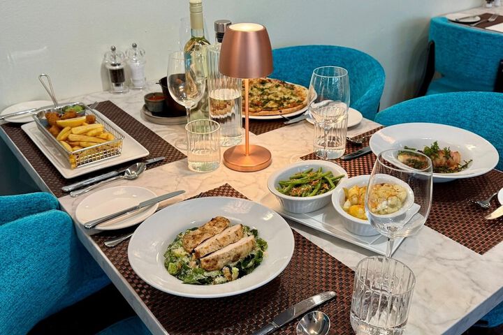 Dining 54 of 79