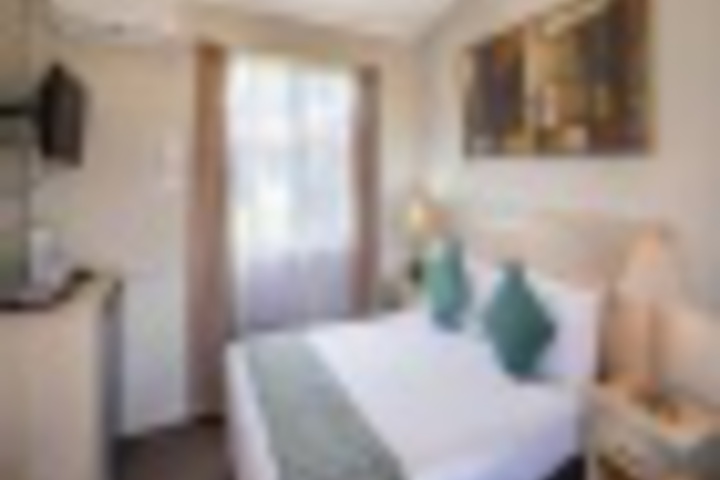 Room 362 of 611