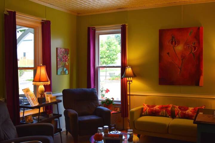 Room 32 of 57