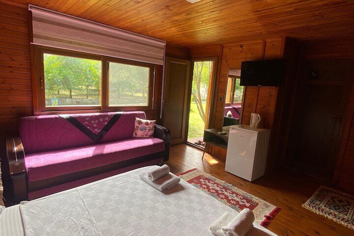 Room 29 of 74