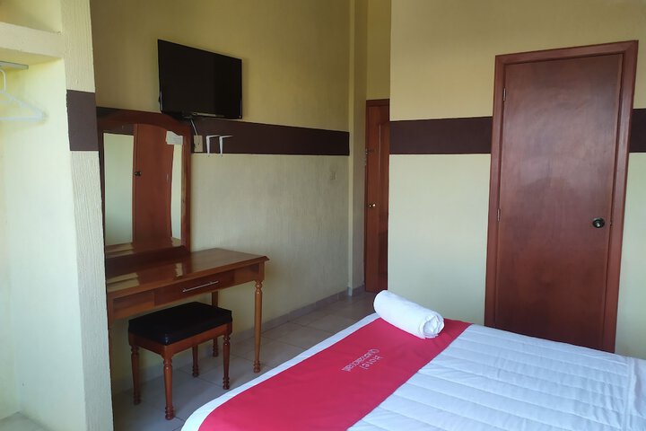 Room 12 of 51