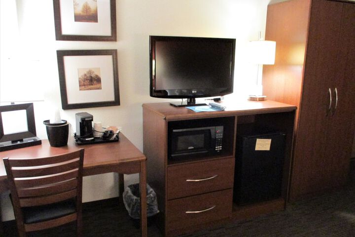 Room 20 of 34