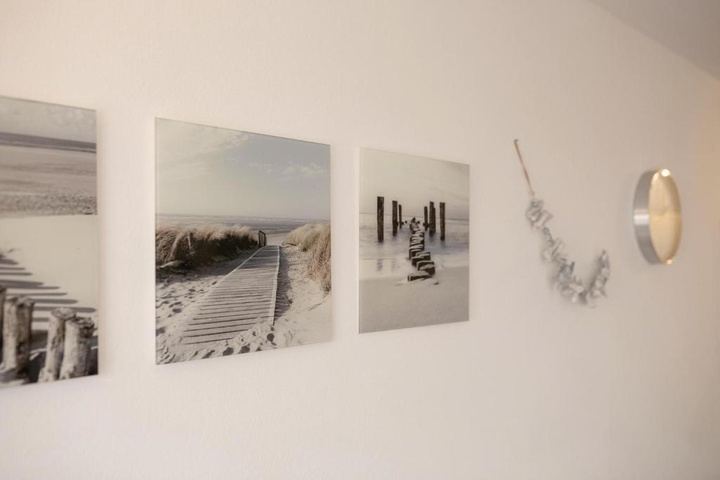 Room 8 of 15