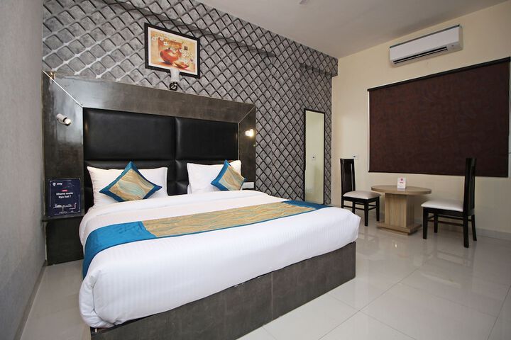 Room 7 of 22