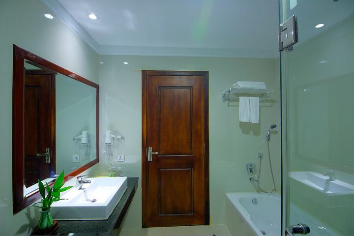 Room 41 of 91