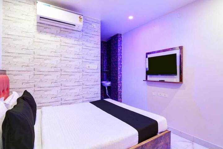 Hotel Srideep by stayeasy in Kolkata