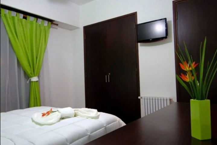 Room 3 of 15