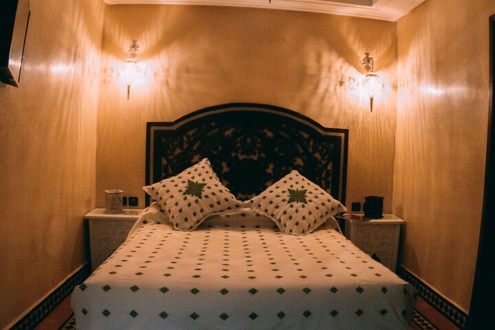 Room 12 of 48