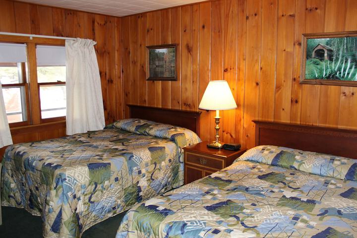 Pine Country Economy 2 Double Beds Pet Friendly (4 of 4)